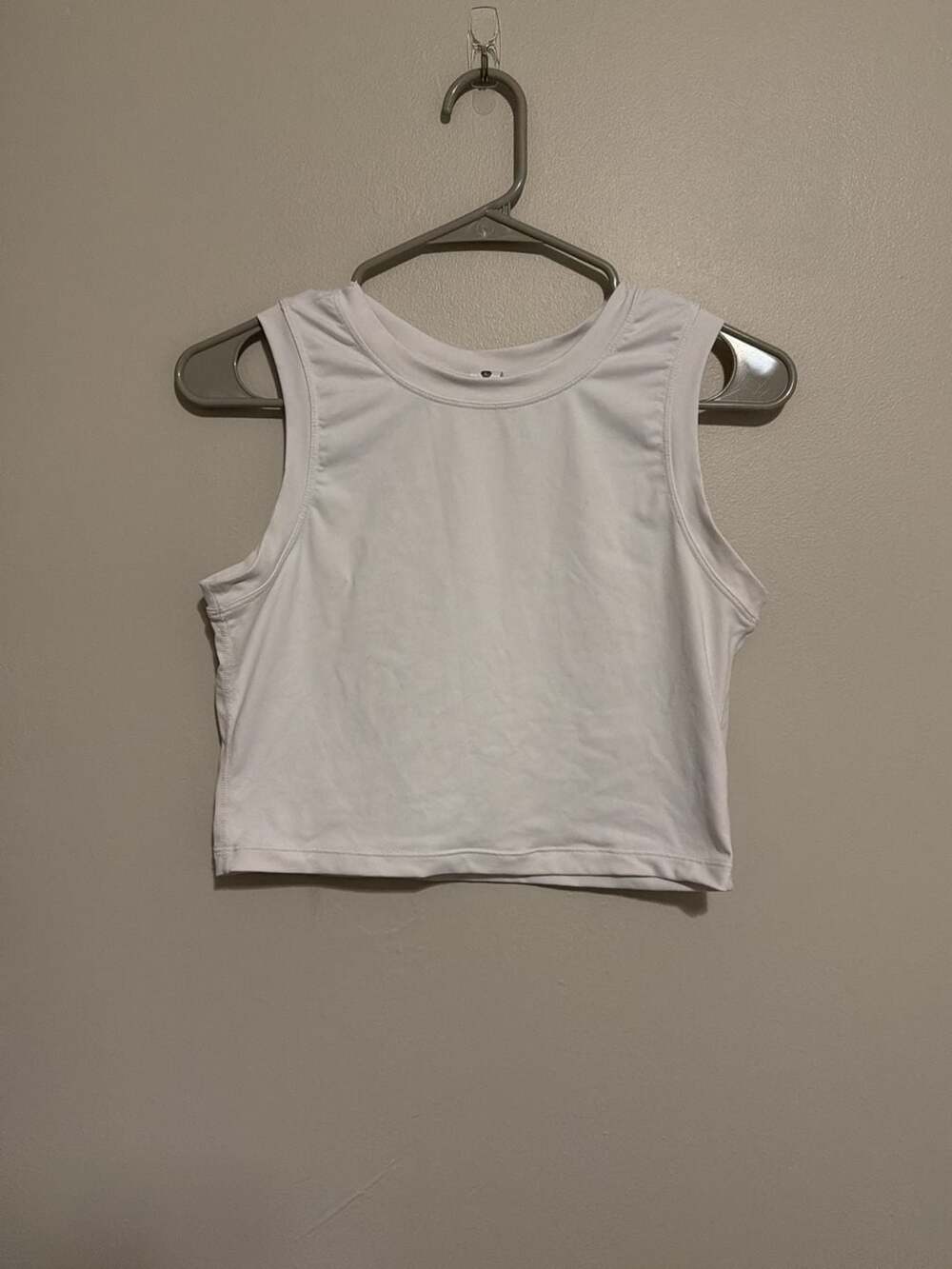 Paragon Fitwear Women's White Cropped Athletic Tank Top